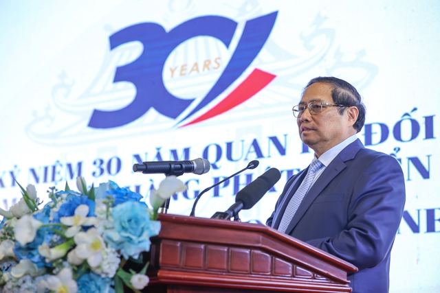 Thủ tướng đề nghị ADB hỗ trợ trong các dự án 'xoay chuyển tình thế, chuyển đổi trạng thái' - Ảnh 2. Thủ tướng đề nghị ADB hỗ trợ trong các dự án 'xoay chuyển tình thế, chuyển đổi trạng thái' - Ảnh 2.