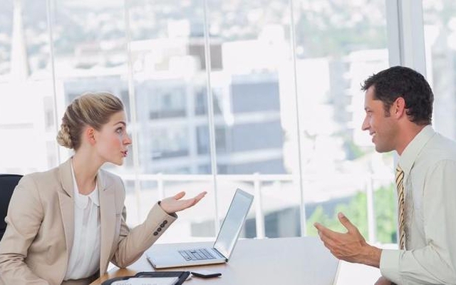 Sếp chỉ trích gay gắt trong cuộc họp, rồi xin lỗi "tôi gay gắt quá", nhân viên EQ cao trả lời thế nào để nắm cơ hội tiến thân? - Ảnh 2. Sếp chỉ trích gay gắt trong cuộc họp, rồi xin lỗi "tôi gay gắt quá", nhân viên EQ cao trả lời thế nào để nắm cơ hội tiến thân? - Ảnh 2.