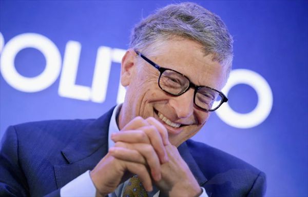 Bài phát biểu năm 2023 của tỷ phú Bill Gates: 5 lời khuyên dành cho sinh viên sắp ra trường, nắm vững để sự nghiệp thuận lợi  - Ảnh 2.