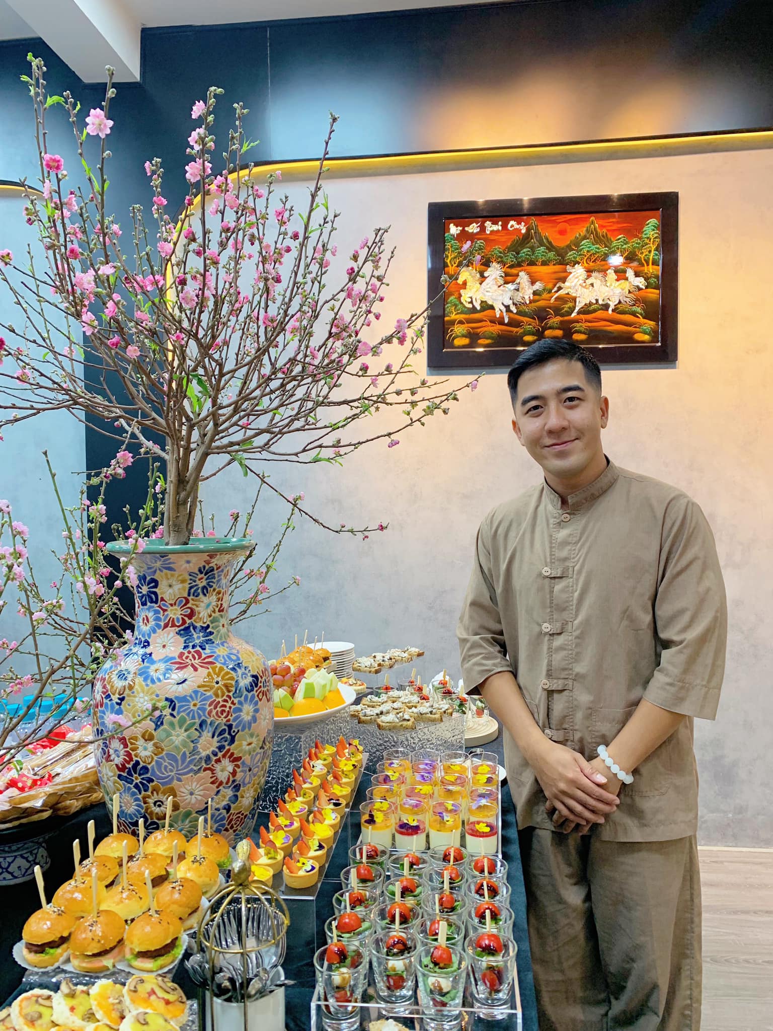 Nam diễn viên nổi tiếng: Trước tối ngày đi bar ăn chơi, nhậu nhẹt giờ chỉ thích đi chùa, tụng kinh - Ảnh 5.