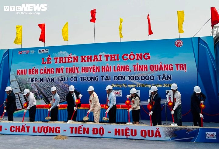 Tái khởi động dự án cảng biển 14.000 tỷ ở Quảng Trị sau 4 năm 'đắp chiếu' - Ảnh 1.