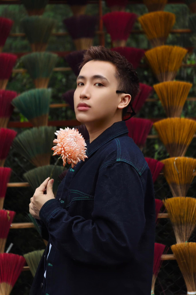 Bị lừa lắp căn bếp 6m2 giá 57 triệu còn bị chảy nước làm bong sàn gỗ, Gen Z: Làm nhà, không nên tin ai!- Ảnh 1. Bị lừa lắp căn bếp 6m2 giá 57 triệu còn bị chảy nước làm bong sàn gỗ, Gen Z: Làm nhà, không nên tin ai!- Ảnh 1.