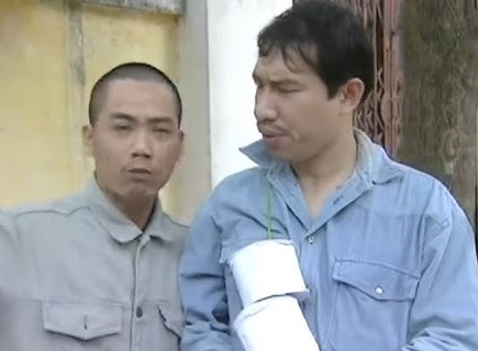NSƯT nổi danh với mũi to: Từng phải kéo xe bò, đi chơi với bạn gái chỉ dám uống 5 nghìn 2 cốc nước- Ảnh 4. NSƯT nổi danh với mũi to: Từng phải kéo xe bò, đi chơi với bạn gái chỉ dám uống 5 nghìn 2 cốc nước- Ảnh 4.