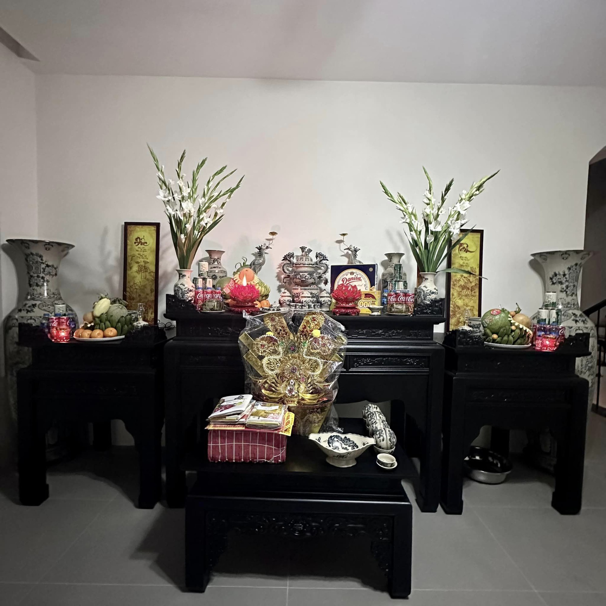 “Phú bà” phim Việt giờ vàng flex biệt thự tự decor, netizen đứng hình khi xem đến bức tượng bày trong nhà- Ảnh 11. “Phú bà” phim Việt giờ vàng flex biệt thự tự decor, netizen đứng hình khi xem đến bức tượng bày trong nhà- Ảnh 11.