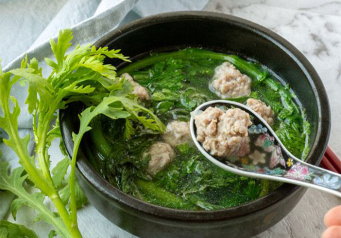 Đừng chỉ ăn gan heo, đây là loại rau dân dã được mệnh danh “vua chất sắt” bán đầy chợ Việt - Ảnh 2. Đừng chỉ ăn gan heo, đây là loại rau dân dã được mệnh danh “vua chất sắt” bán đầy chợ Việt - Ảnh 2.