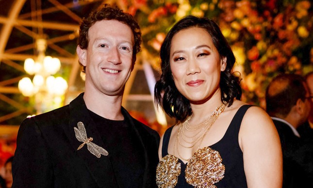 Mark Zuckerberg ở đâu khi Facebook sập trên toàn cầu? - Ảnh 1.