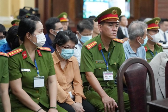 'Phi vụ' hối lộ 5,2 triệu USD trong vụ án Vạn Thịnh Phát - Ảnh 1. 'Phi vụ' hối lộ 5,2 triệu USD trong vụ án Vạn Thịnh Phát - Ảnh 1.