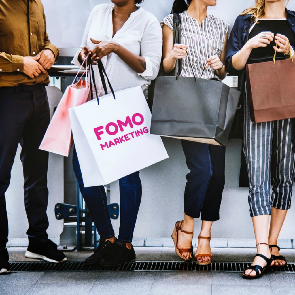 Xem livestream bán hàng sao mà cuốn thế: "Chốt đơn" trong cơn hưng phấn không chủ đích, chẳng biết giá có thật sự hời? - Ảnh 2. Xem livestream bán hàng sao mà cuốn thế: "Chốt đơn" trong cơn hưng phấn không chủ đích, chẳng biết giá có thật sự hời? - Ảnh 2.