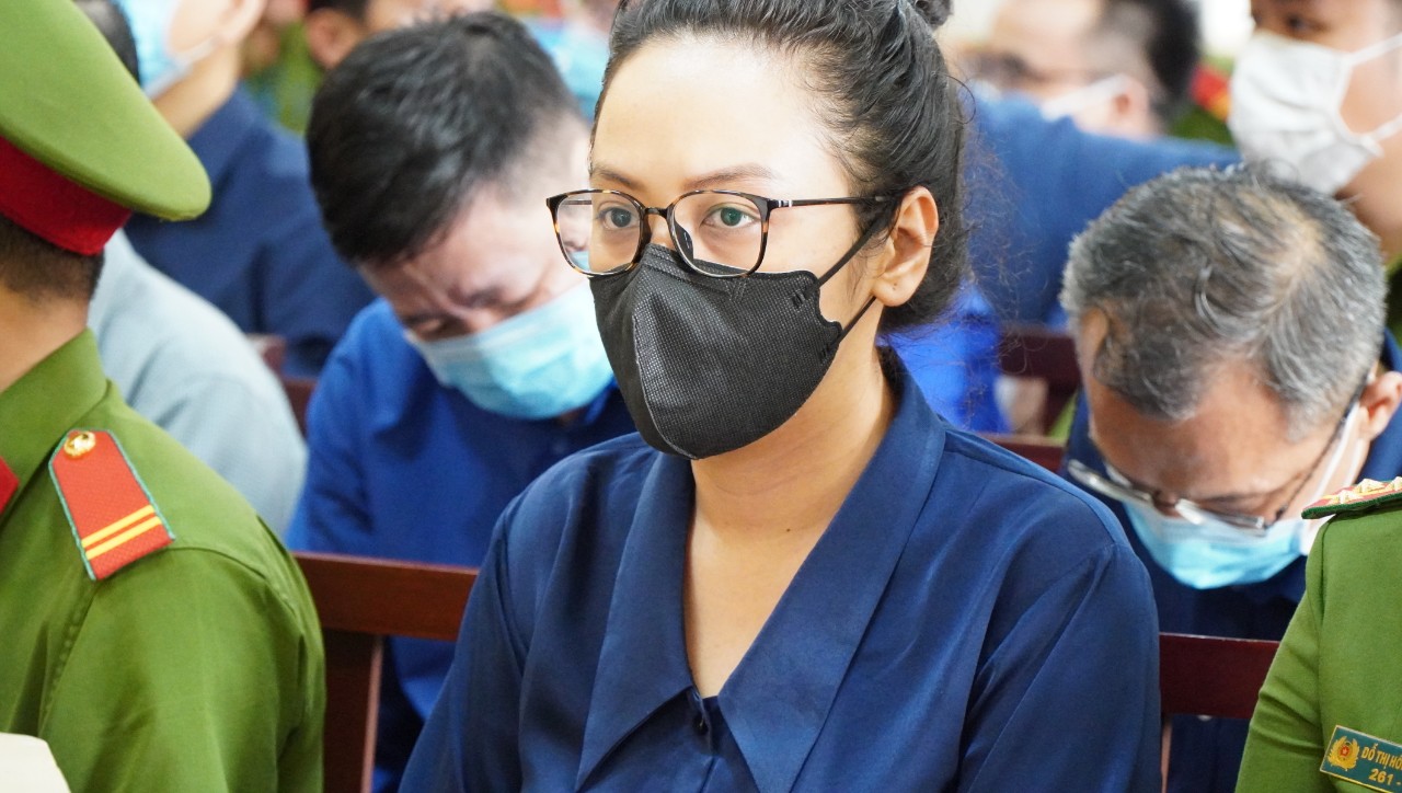 Xét xử vụ Vạn Thịnh Phát: Thuê người ký lên giấy trắng, lập công ty Xét xử vụ Vạn Thịnh Phát: Thuê người ký lên giấy trắng, lập công ty