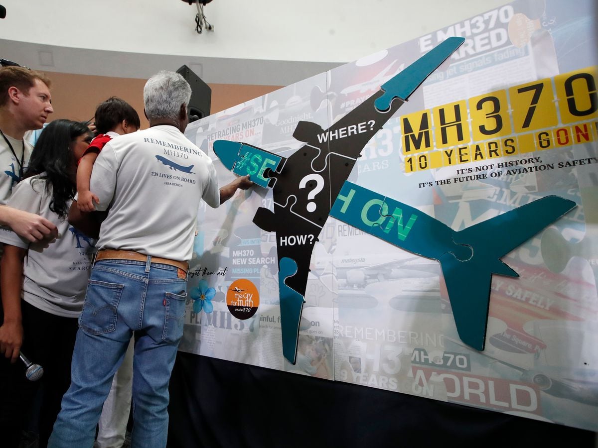 Tròn 10 năm MH370 mất tích: Điều gì thực sự đã xảy ra với sự cố bí ẩn nhất lịch sử hàng không?- Ảnh 5. Tròn 10 năm MH370 mất tích: Điều gì thực sự đã xảy ra với sự cố bí ẩn nhất lịch sử hàng không?- Ảnh 5.