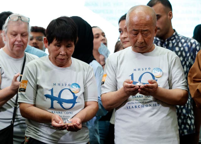 Tròn 10 năm MH370 mất tích: Điều gì thực sự đã xảy ra với sự cố bí ẩn nhất lịch sử hàng không?- Ảnh 2. Tròn 10 năm MH370 mất tích: Điều gì thực sự đã xảy ra với sự cố bí ẩn nhất lịch sử hàng không?- Ảnh 2.