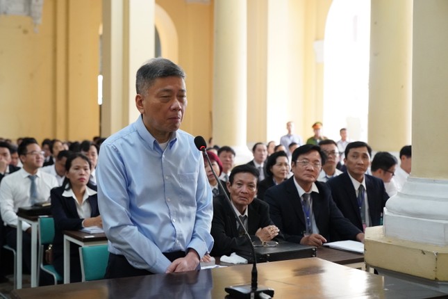 Chồng bà Trương Mỹ Lan mong muốn được khắc phục hậu quả - Ảnh 1. Chồng bà Trương Mỹ Lan mong muốn được khắc phục hậu quả - Ảnh 1.
