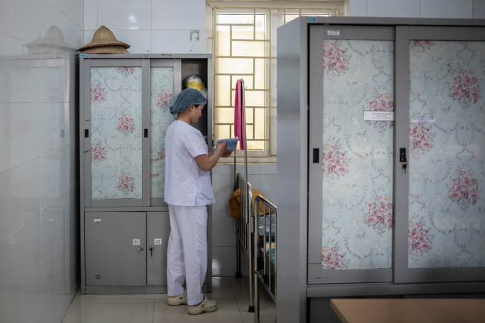 Là bác sĩ nhưng không dám nói, luôn sợ con đi học bị kỳ thị và những ám ảnh phía sau cánh cổng Bệnh viện 09 ở Hà Nội - Ảnh 14. Là bác sĩ nhưng không dám nói, luôn sợ con đi học bị kỳ thị và những ám ảnh phía sau cánh cổng Bệnh viện 09 ở Hà Nội - Ảnh 14.