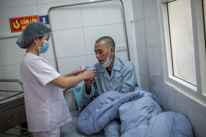 Là bác sĩ nhưng không dám nói, luôn sợ con đi học bị kỳ thị và những ám ảnh phía sau cánh cổng Bệnh viện 09 ở Hà Nội - Ảnh 3. Là bác sĩ nhưng không dám nói, luôn sợ con đi học bị kỳ thị và những ám ảnh phía sau cánh cổng Bệnh viện 09 ở Hà Nội - Ảnh 3.