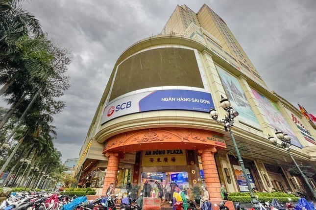 Ngân hàng SCB đóng cửa gần 50 phòng giao dịch ở 9 tỉnh thành - Ảnh 1.