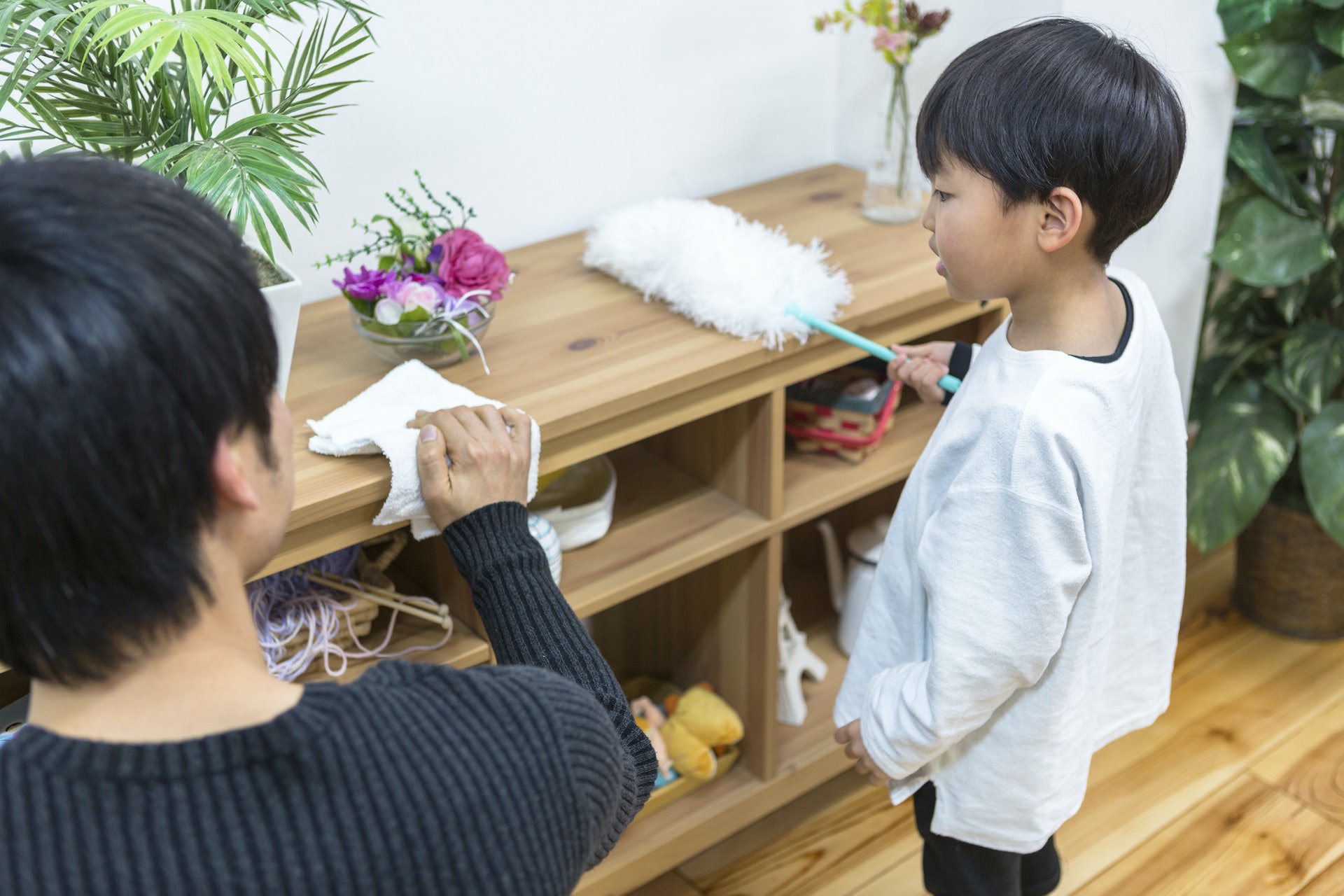Con phát biểu muốn làm ngân hàng vì bố và ông làm chủ tịch: Phụ huynh lập tức bị điều tra- Ảnh 2. Con phát biểu muốn làm ngân hàng vì bố và ông làm chủ tịch: Phụ huynh lập tức bị điều tra- Ảnh 2.