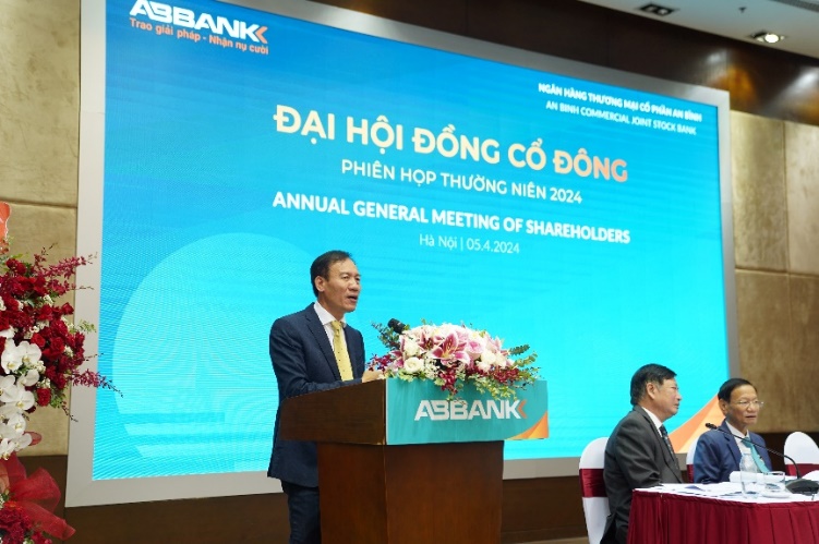 Đại hội cổ đông ABBank năm 2024: Đẩy mạnh Làm mới chiến lược ngân hàng - Ảnh 1.