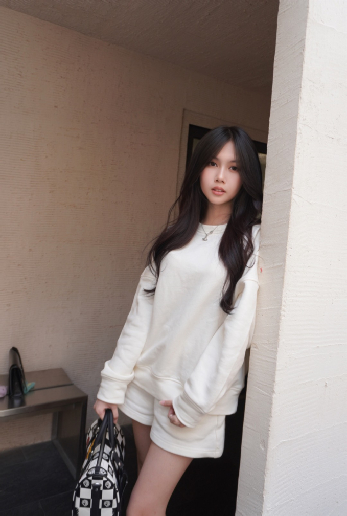 Bé Bảo An "xúc xắc xúc xẻ" có MV 100 triệu view đầu tiên của V-Pop nay đã là thiếu nữ: Học hành giỏi giang, giành học bổng "xịn sò" - Ảnh 5.