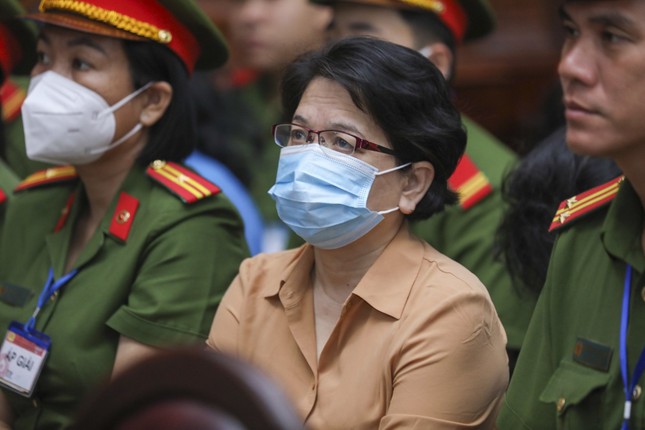 Bắt đầu tuyên án bà Trương Mỹ Lan và 85 bị cáo trong vụ Vạn Thịnh Phát - Ảnh 4.