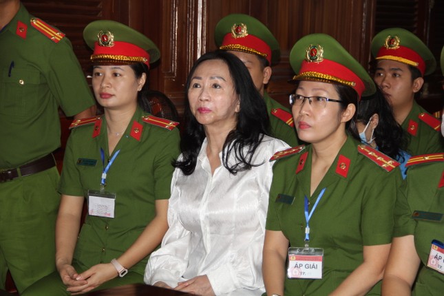 Bắt đầu tuyên án bà Trương Mỹ Lan và 85 bị cáo trong vụ Vạn Thịnh Phát - Ảnh 2.