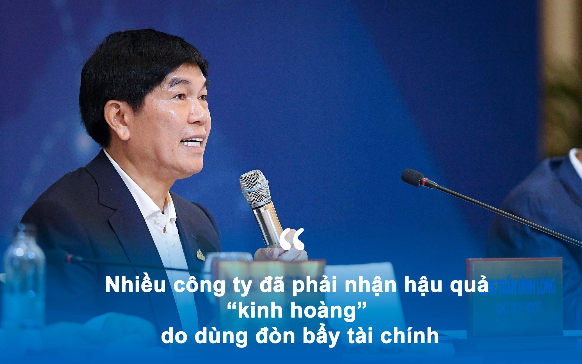 'Tôi đứt dây thần kinh sợ từ lâu rồi' và những câu nói hay 'nhức nhối' của Chủ tịch Trần Đình Long tại ĐHCĐ Hoà Phát 2024- Ảnh 9.
