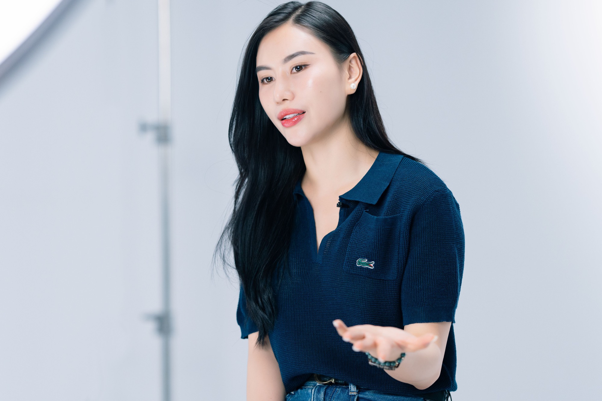 Thất bại với kiểu livestream la hét, hoá trang làm lố, cô gái tự cứu mình khỏi doanh số lẹt đẹt bằng cách này - Ảnh 4.