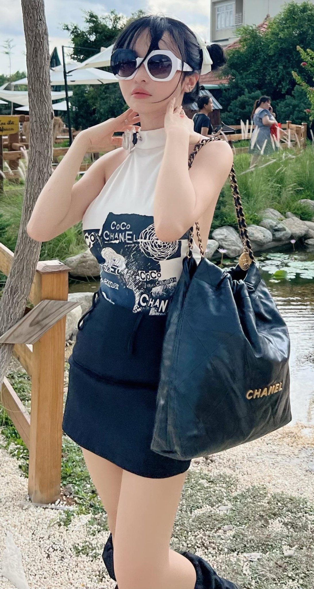 Vợ đại gia có nhiều siêu xe nhất nhì Việt Nam: Cuộc sống sang chảnh không ai bằng, sở hữu chiếc đồng hồ cả thế giới chỉ có 7 chiếc- Ảnh 5.