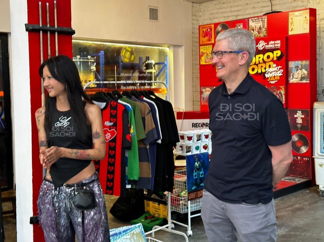 Suboi "xả" ảnh bên CEO Apple Tim Cook tại Hà Nội, hé lộ sản phẩm đặc biệt thu chục ngàn lượt like- Ảnh 4.