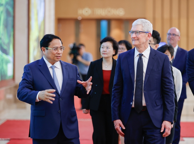 Thủ tướng Phạm Minh Chính tiếp CEO Tim Cook của tập đoàn Apple - Ảnh 4.