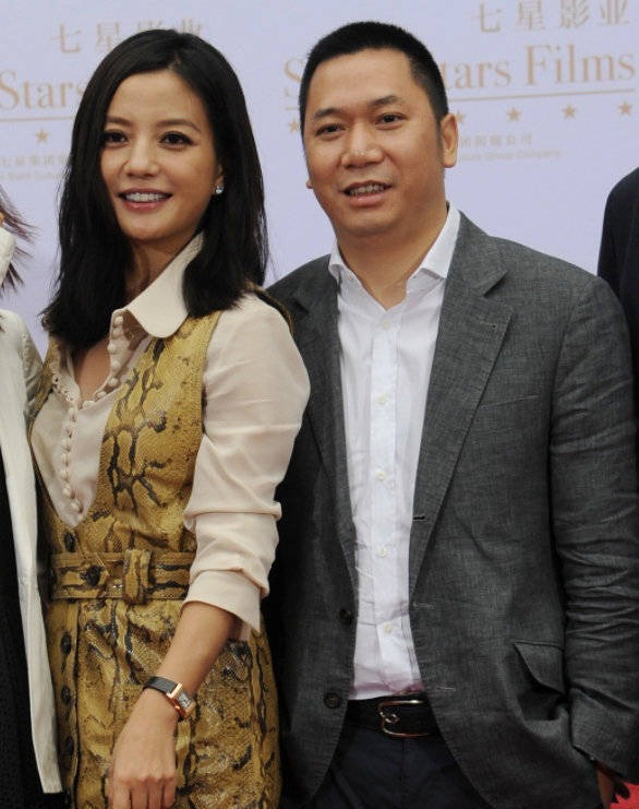 Triệu Vy bị phong tỏa tài sản, bít cửa quay trở lại showbiz - Ảnh 2. Triệu Vy bị phong tỏa tài sản, bít cửa quay trở lại showbiz - Ảnh 2.
