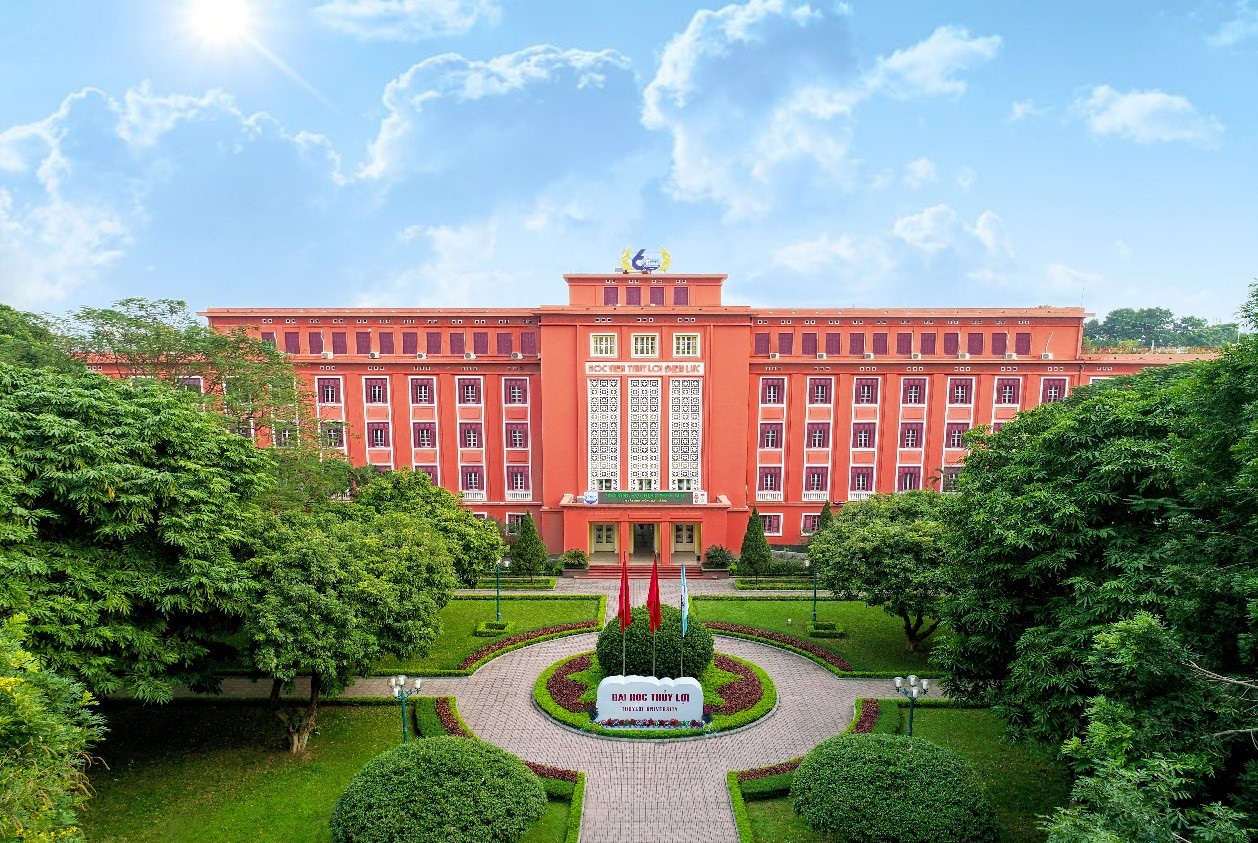 Quận trung tâm Hà Nội có nhiều đại học nhất: Diện tích chưa đến 10km2 nhưng tập trung 15 trường, toàn trường top điểm chuẩn ngưỡng 28- Ảnh 3. Quận trung tâm Hà Nội có nhiều đại học nhất: Diện tích chưa đến 10km2 nhưng tập trung 15 trường, toàn trường top điểm chuẩn ngưỡng 28- Ảnh 3.