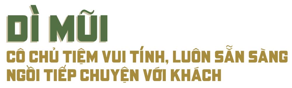 Tiệm hoành thánh lá đầy ắp tôm khô của cô chủ vui tính, bán 10 nồi trong 2 tiếng là hết hàng, nhất quyết không bán thêm vì... "hết sức rồi!" - Ảnh 8.