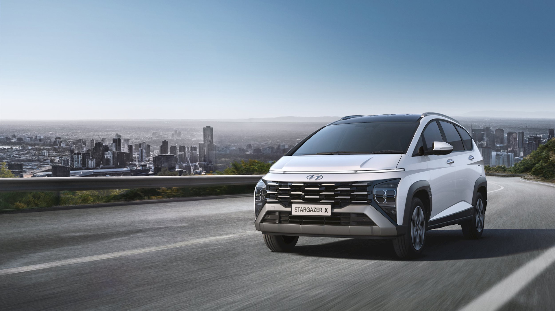 MPV rẻ nhất Việt Nam nay còn rẻ hơn, xe mới giá thấp hơn bản cũ gần 90 triệu: Bất thường đang xảy ra!- Ảnh 1.