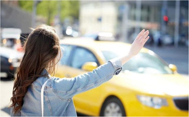 Không cần lo lắng về đi lại tới sân bay: Taxinoibai.net.vn sẽ lo mọi thứ cho bạn - Ảnh 1. Không cần lo lắng về đi lại tới sân bay: Taxinoibai.net.vn sẽ lo mọi thứ cho bạn - Ảnh 1.