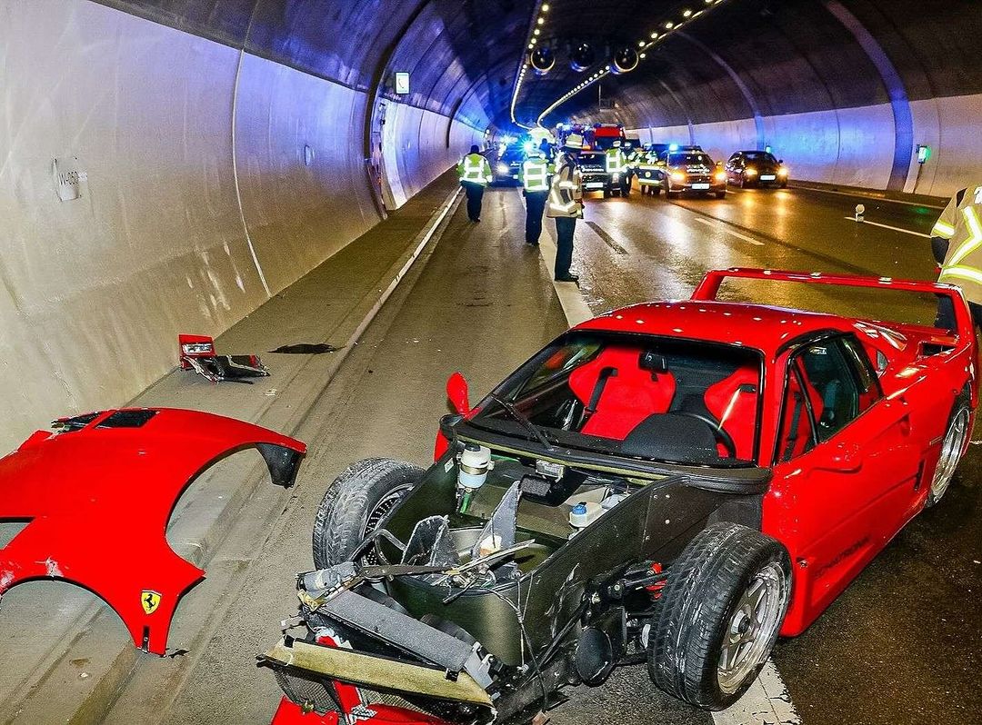 Đại lý xui xẻo nhất thế giới: 2 lần nhân viên đâm hỏng siêu xe, 'nạn nhân' mới nhất là Ferrari 84 tỷ - Ảnh 2.