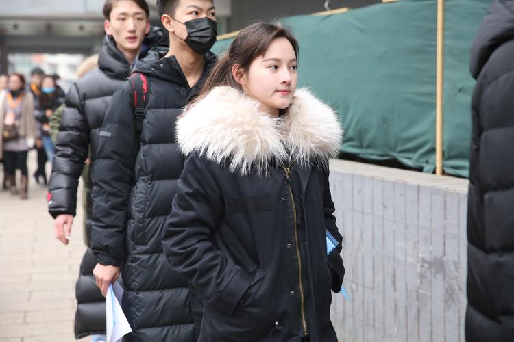 Loạt quy định khắt khe dành cho các nam thanh nữ tú thi vào trường đào tạo nghệ thuật số 1 Trung Quốc- Ảnh 4. Loạt quy định khắt khe dành cho các nam thanh nữ tú thi vào trường đào tạo nghệ thuật số 1 Trung Quốc- Ảnh 4.