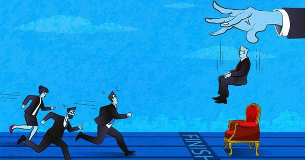 Sếp mời nâng ly, người thường nói 