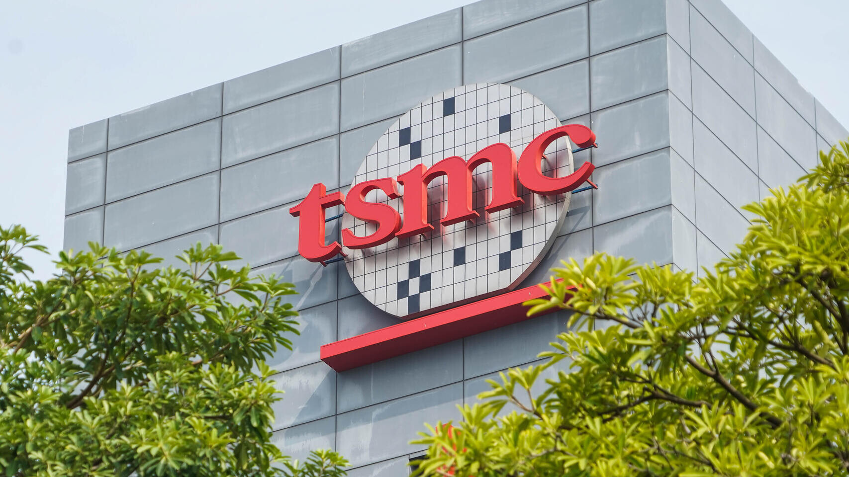 TSMC công bố tiến trình 1.6nm, iPhone 18 sẽ là thiết bị đầu tiên được hưởng lợi?- Ảnh 1. TSMC công bố tiến trình 1.6nm, iPhone 18 sẽ là thiết bị đầu tiên được hưởng lợi?- Ảnh 1.