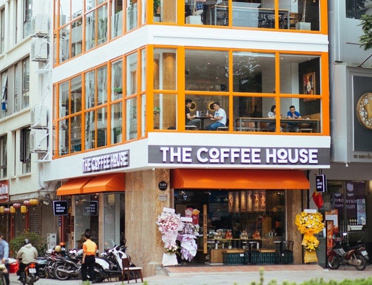 Chủ quản chuỗi The Coffee House bị phạt vì vi phạm liên quan đến trái phiếu - Ảnh 1.