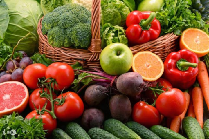 6 loại rau quả giúp bù nước, giải nhiệt ngày hè nắng nóng - Ảnh 1.