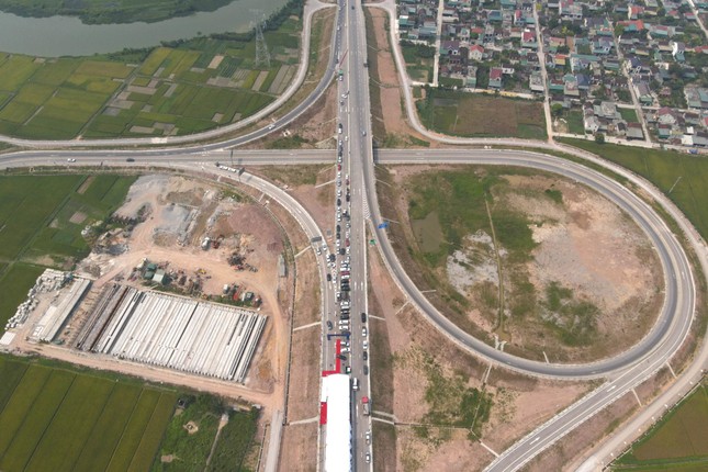 Thông xe 30 km cao tốc Diễn Châu - Bãi Vọt, từ Hà Nội về Vinh chỉ hơn 3 tiếng - Ảnh 4.