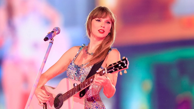 Taylor Swift là nghệ sĩ kiếm tiền giàu nhất thế giới