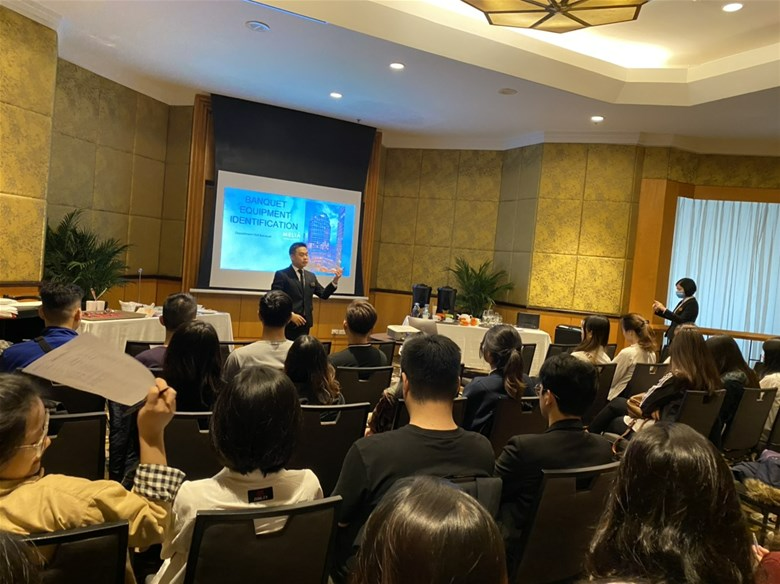 Top 10+ những ngành nghề chỉ cần bằng cấp 3, tham khảo ngay - Ảnh 4.