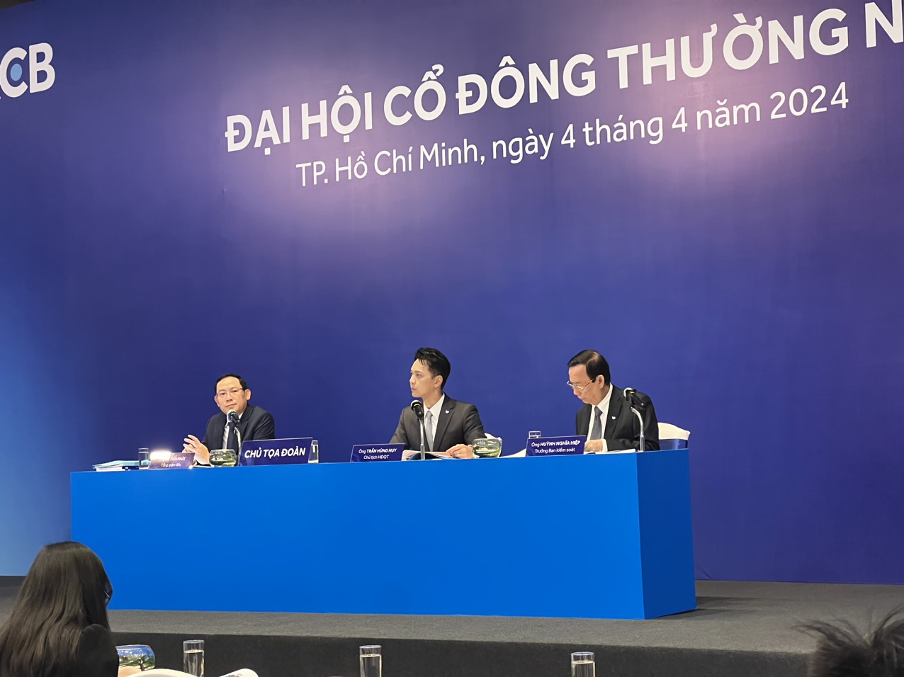 Chủ tịch HĐQT ACB Trần Hùng Huy nói về cho vay dự án bất động sản và trái phiếu doanh nghiệp- Ảnh 2.