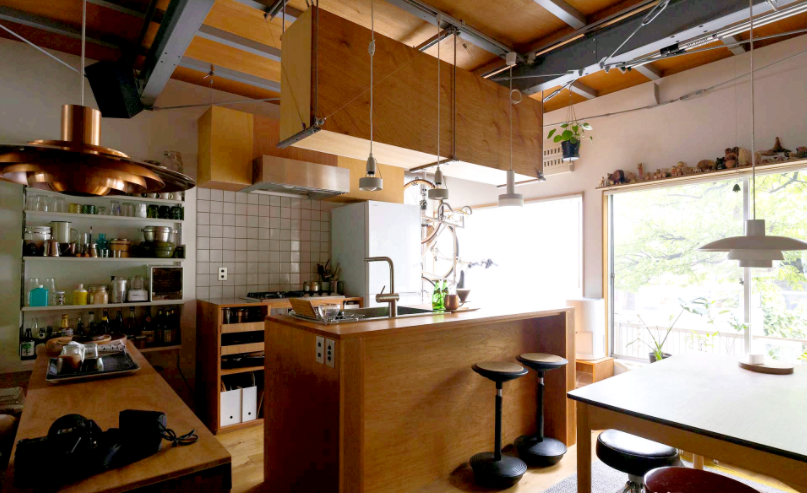 Căn nhà của vợ chồng kiến trúc sư 8x Nhật Bản: Tối giản nhưng đầy tinh tế, nội thất làm bằng 100% gỗ tự nhiên- Ảnh 4.
