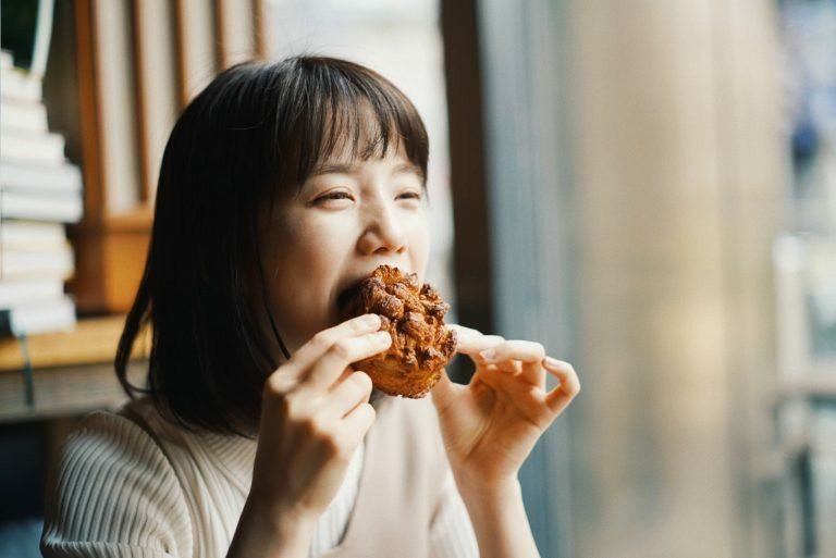 Là Tiến sĩ cũng không tránh khỏi cảnh "kiếm nhiều thì tiêu càng nhiều: Học quản lý tài chính đã làm thay đổi cuộc đời tôi! - Ảnh 6. Là Tiến sĩ cũng không tránh khỏi cảnh "kiếm nhiều thì tiêu càng nhiều: Học quản lý tài chính đã làm thay đổi cuộc đời tôi! - Ảnh 6.
