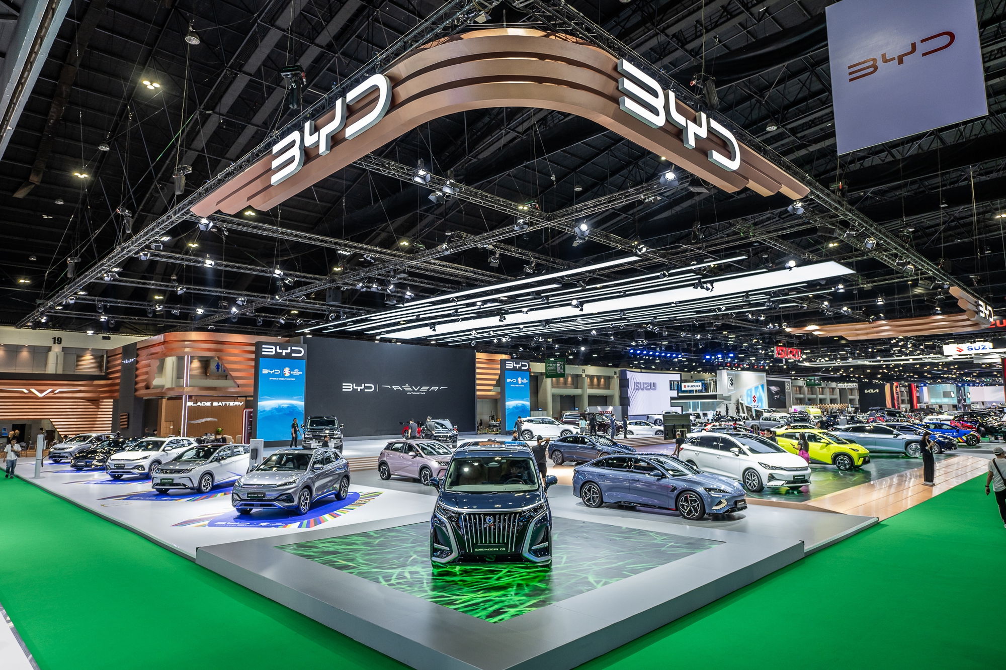 Ô tô Trung Quốc 'đánh sập' thị trường Thái Lan với giá rẻ, vào Việt Nam có làm được điều tương tự?- Ảnh 1. Ô tô Trung Quốc 'đánh sập' thị trường Thái Lan với giá rẻ, vào Việt Nam có làm được điều tương tự?- Ảnh 1.