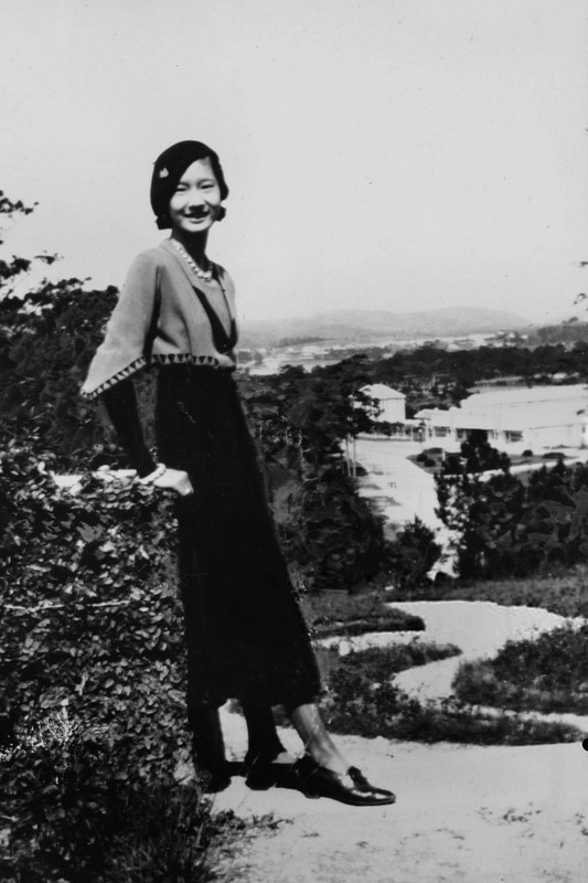 Việt Nam từng có vị Hoàng Hậu 3 lần được phong Hoa hậu, cuối đời ra đi tiếc nuối với 1 dấu hiệu "vặt vãnh"- Ảnh 1. Việt Nam từng có vị Hoàng Hậu 3 lần được phong Hoa hậu, cuối đời ra đi tiếc nuối với 1 dấu hiệu "vặt vãnh"- Ảnh 1.