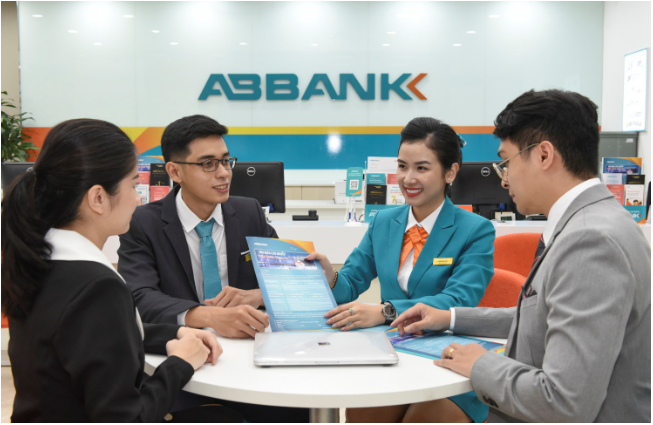 Quý I năm 2024: ABBANK tăng trưởng số lượng giao dịch trên kênh ngân hàng số - Ảnh 2. Quý I năm 2024: ABBANK tăng trưởng số lượng giao dịch trên kênh ngân hàng số - Ảnh 2.