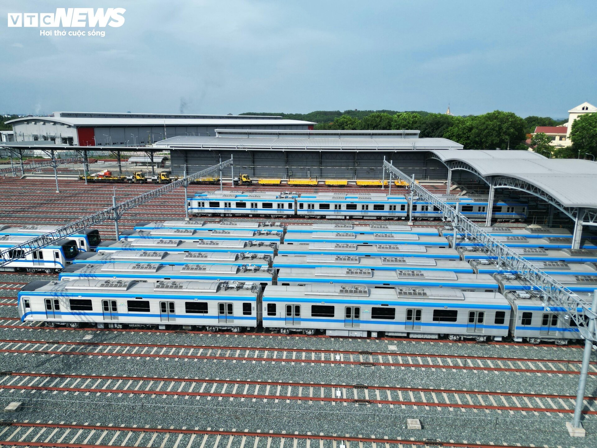 Cận cảnh trung tâm điều khiển, bãi đỗ tàu Metro hiện đại nhất Việt Nam - Ảnh 6.